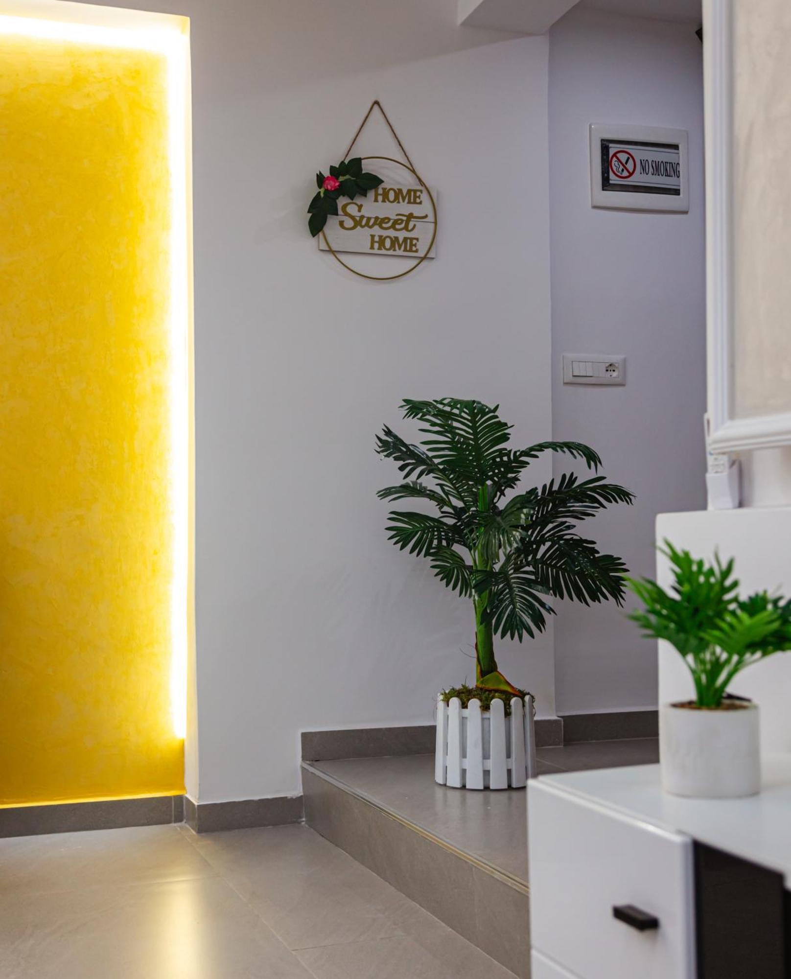 Mon Prive Apartment Тирана Экстерьер фото
