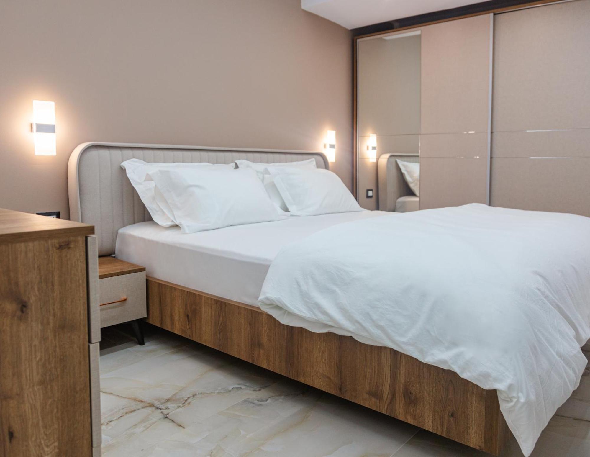 Mon Prive Apartment Тирана Экстерьер фото
