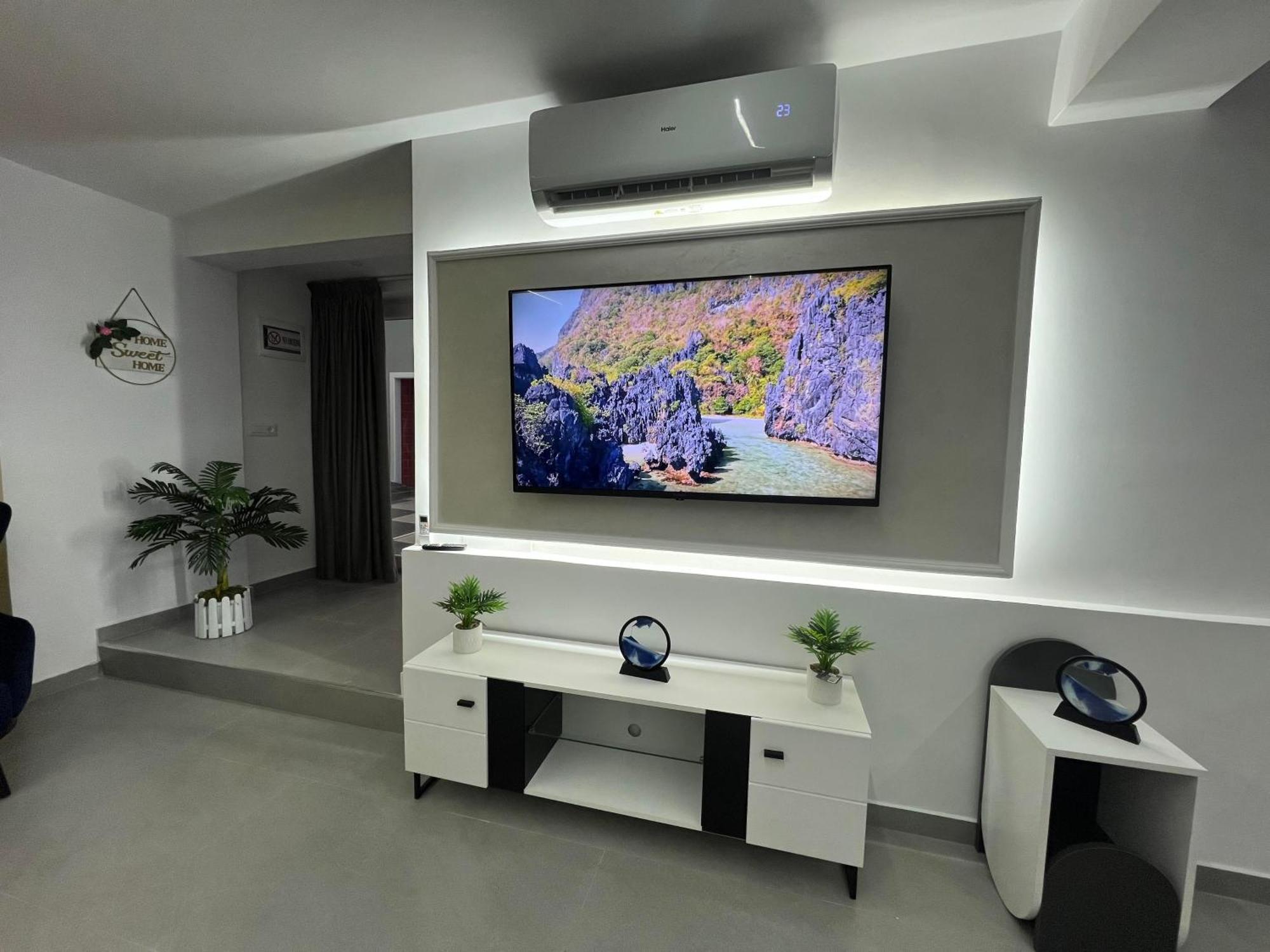 Mon Prive Apartment Тирана Экстерьер фото